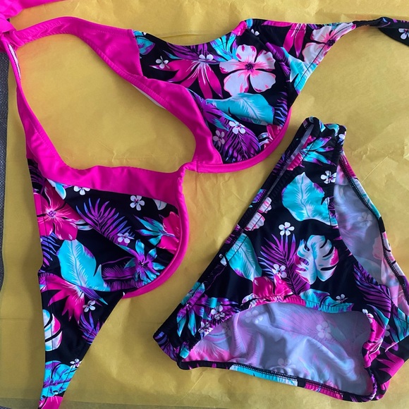 VENUS Swim Venus Bikini D Top 6 Bottoms Poshmark